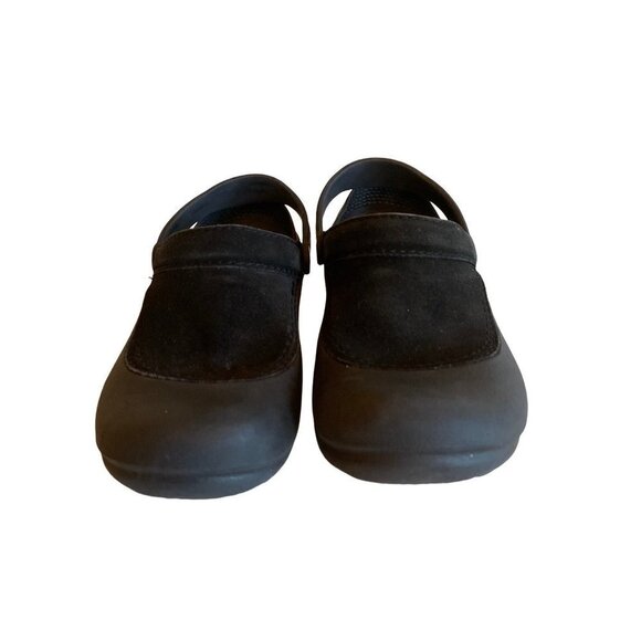 CROCS Shoes - Crocs Black Plastic Clog Woman Size 8 Faux Suede Top